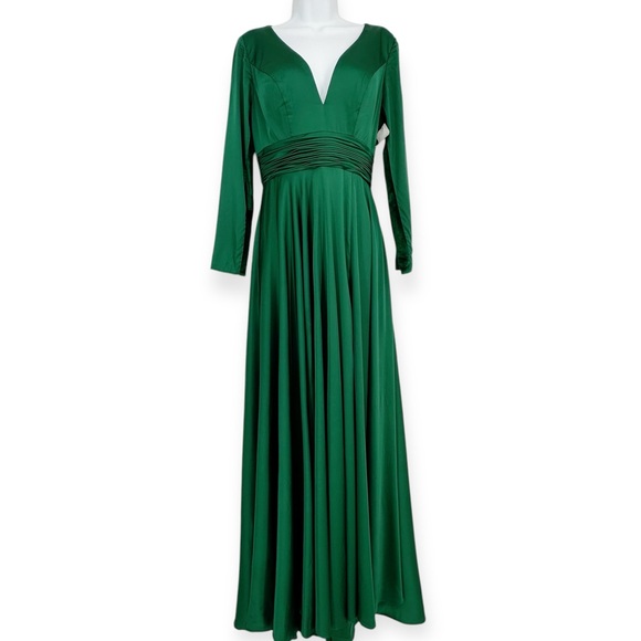 IEENA FOR‎ MAC DUGGAL Long Sleeve Ruched Waist A-Line Gown Style #55245 - size 6 - Picture 11 of 11